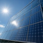 Szkła Fotowoltaiczne: Nowoczesne Rozwiązania dla Efektywnej Produkcji Energii Słonecznej